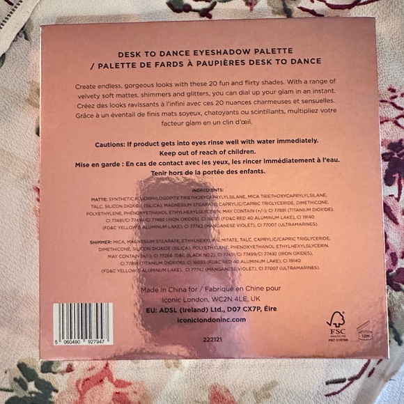 Iconic London Eyeshadow Bundle - Picture 5 of 8